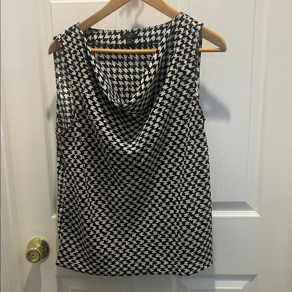 Ann Taylor Factory black and off-white Houndstooth Sleeveless top size LP